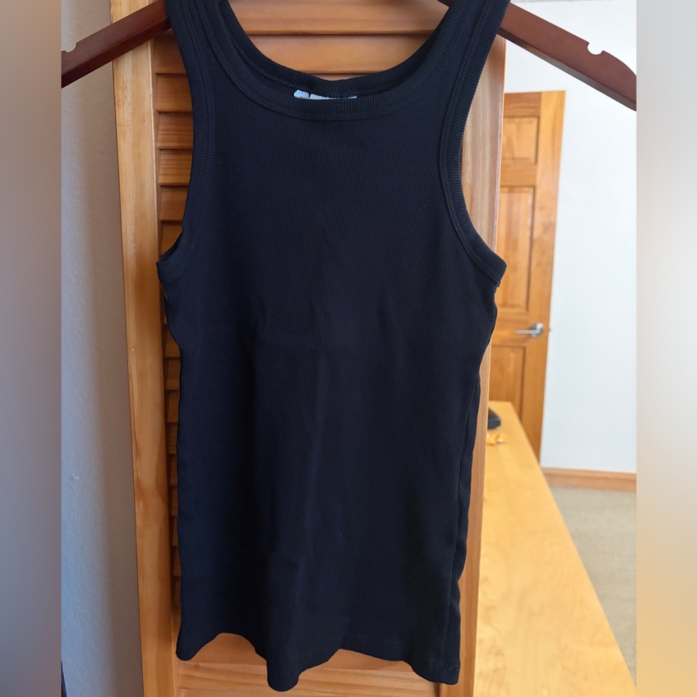 H&M Black Ribbed Top